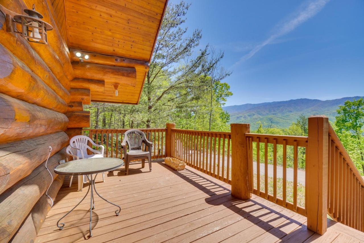 Idyllic Gatlinburg Cabin With Hot Tub And Balcony! Exteriér fotografie